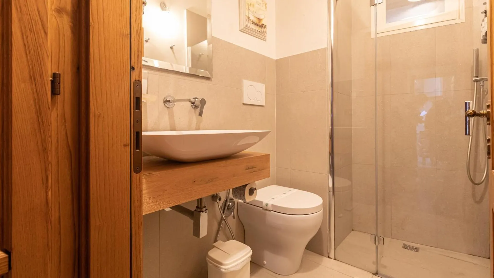 Apartamento L' Angolo Del Tempo By Holiday World Arezzo Italia